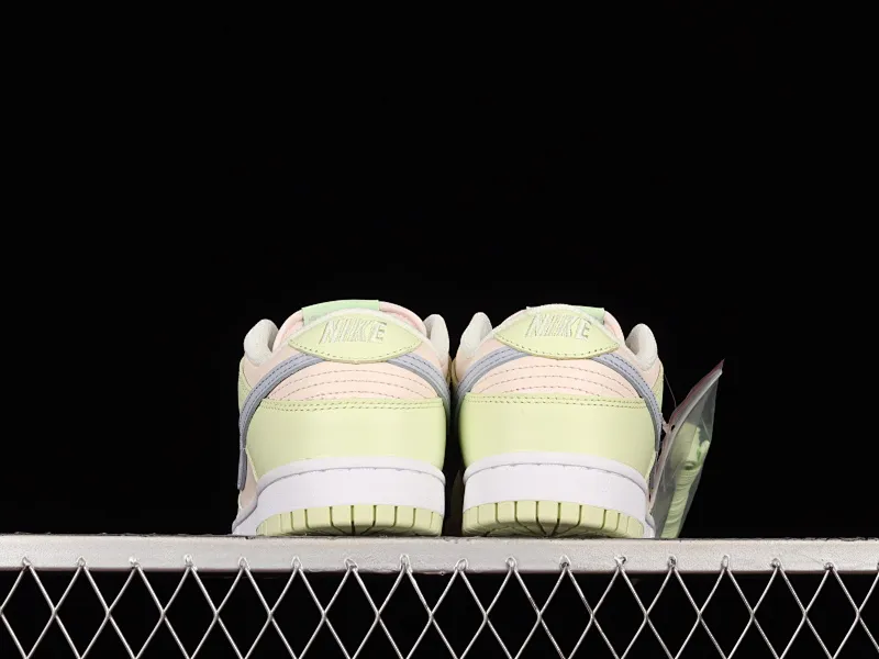All Categories Nk SB Dunk Series Nk SB Dunk Low Low-top Sneakers J Version Nk SB Dunk Low Prm Ice Lemon Yellow Pink Color SB Smashed Backboard Fashion Casual Sneakers DD1503-600